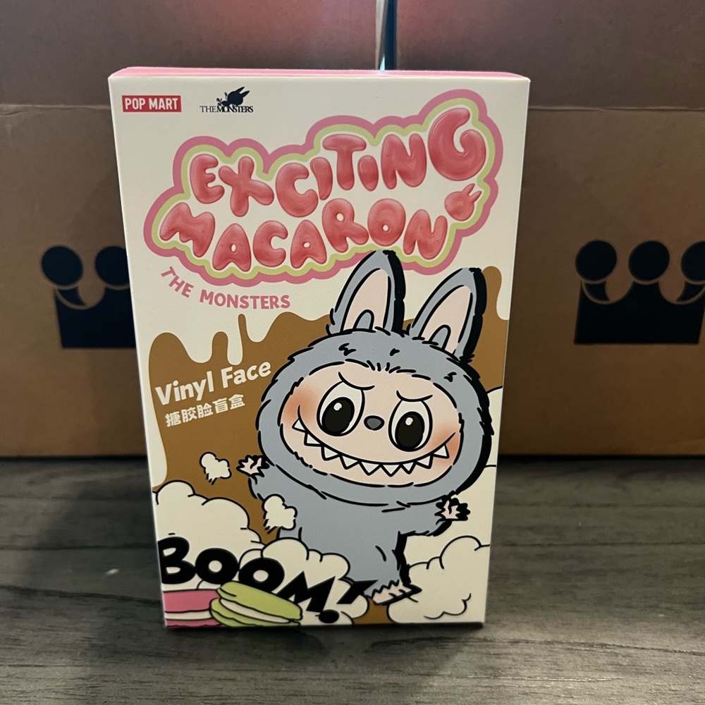 Exciting Macaron The Monsters Vinyl Face Doll